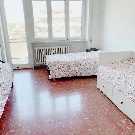 Bed and Breakfast Female Dormitory For Only Female à Rome Extérieur photo