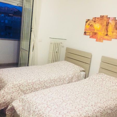 Bed and Breakfast Female Dormitory For Only Female à Rome Extérieur photo