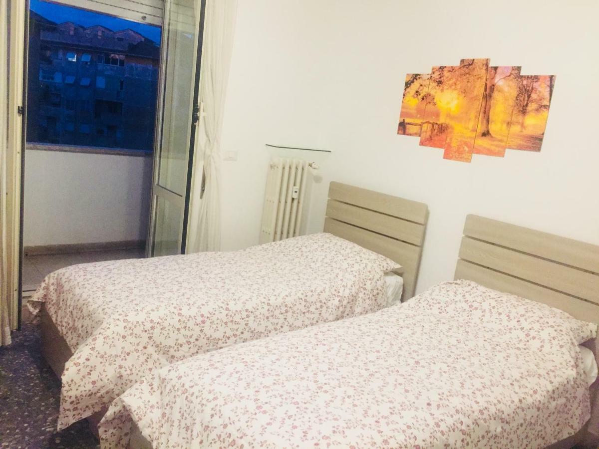 Bed and Breakfast Female Dormitory For Only Female à Rome Extérieur photo