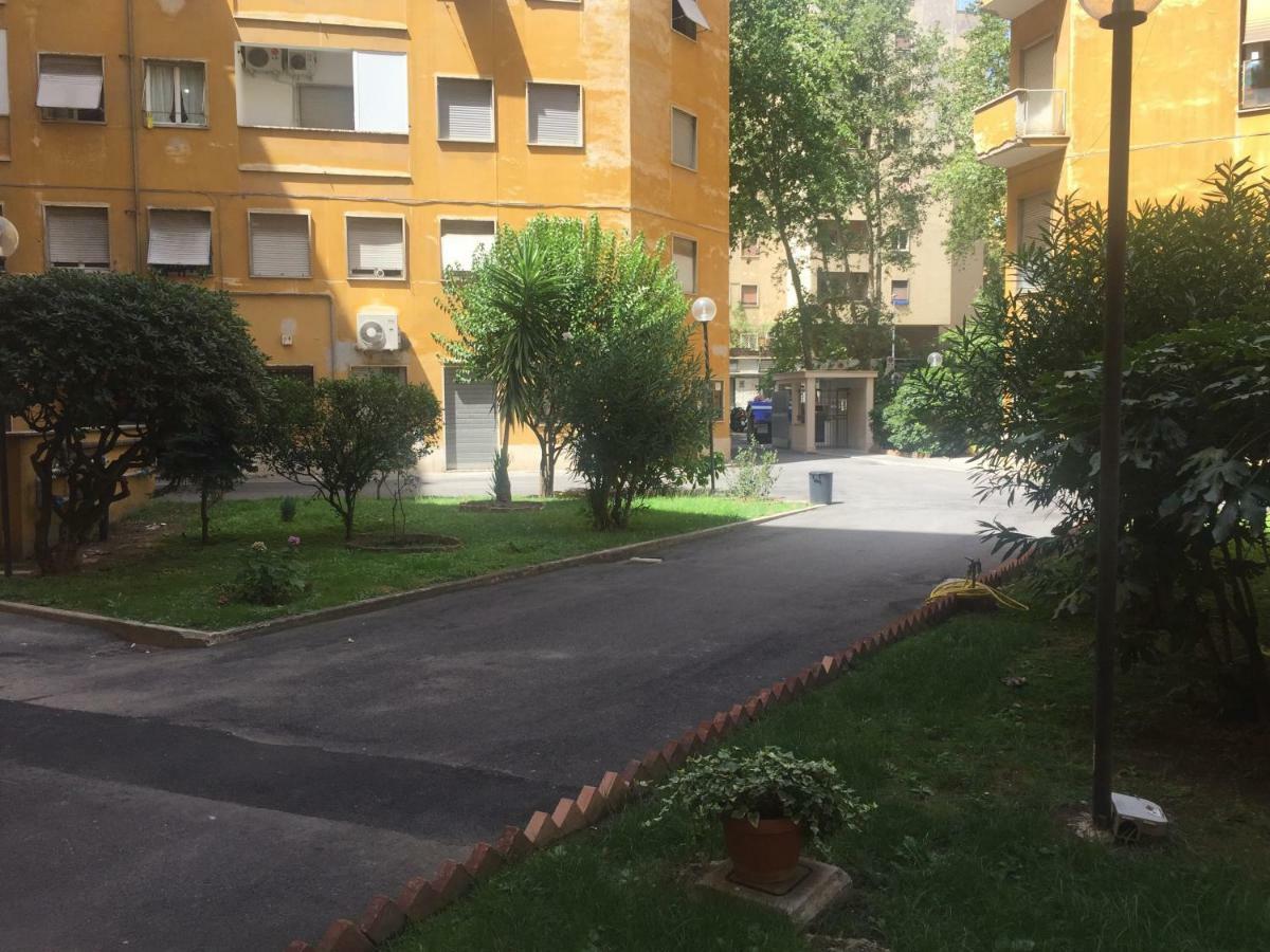 Bed and Breakfast Female Dormitory For Only Female à Rome Extérieur photo